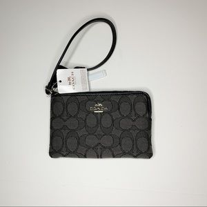Coach Corner Zip Wristlet Signature C Canvas Black